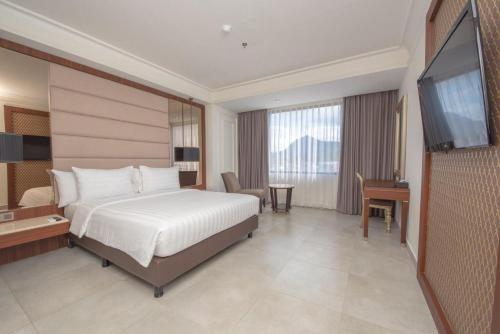 . Mahkota Hotel Singkawang