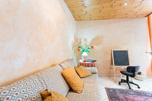 Two-Bedroom Apartment room in GuestHost - Castello Ursino Balcony Apartment x5