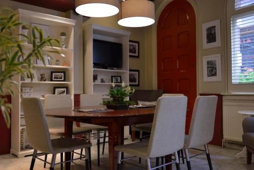 Best Western Dam Square Inn - image 5