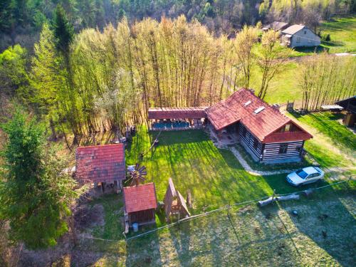 Gospodarstwo Agroturystyczne "Paryja"