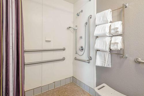 King Room - Disability Access