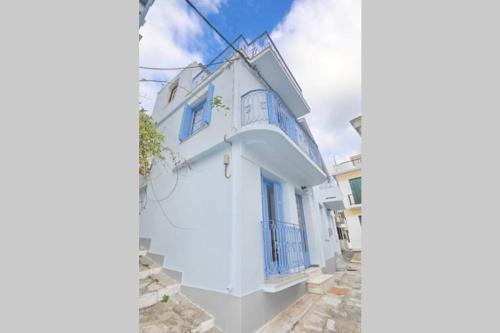 Alexandras traditional house in Skopelos centre