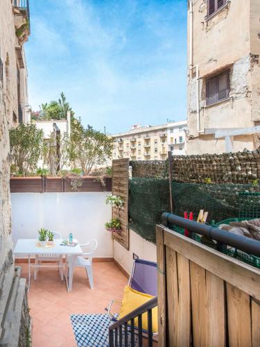 Nice apartment in Palazzo Vatticani, Palermo (fotografie 9)