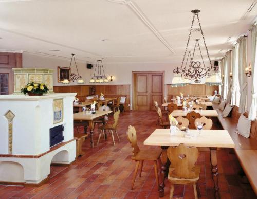 Hotel und Landgasthof Altwirt - image 6
