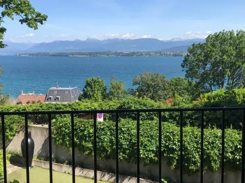 Lac et Mont-Blanc in Nyon, Schweiz