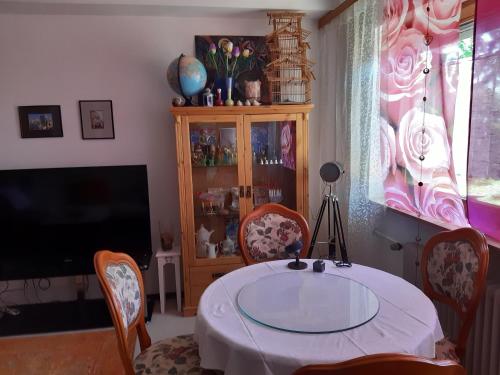 Ferienwohnung Jarenatanne - Apartment - Stockach