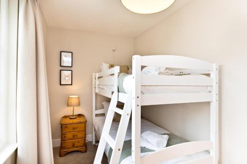 Knockerdown Cottages, Ashbourne (photo 10)