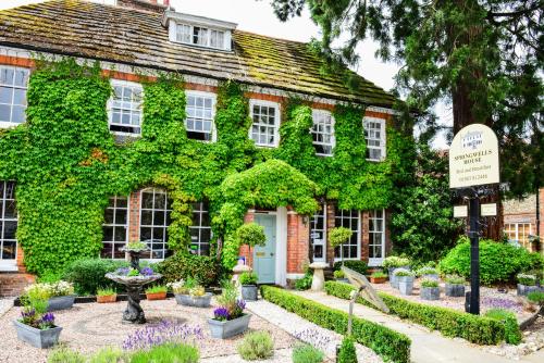 Springwells House, Steyning