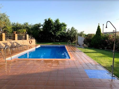 3 bedrooms villa with private pool jacuzzi and enclosed garden at Pozo Alcon in Pozo Alcón
