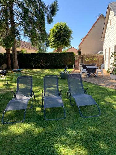 สวน, Le petit manoir in เมอลัง