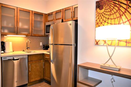 Konyha, Staybridge Suites Hillsboro - Orenco Station By IHG in Hillsboro (Oregon)