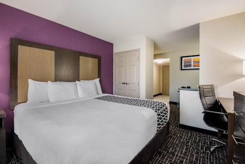 La Quinta Inn by Wyndham West Long Branch NJ Shore Area in West Long Branch, USA