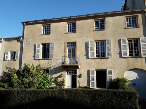 La Chanoinesse - Chambre d'hôtes - Salles-Arbuissonnas-en-Beaujolais