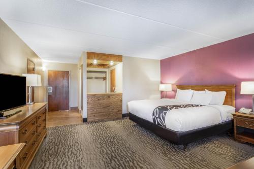 La Quinta Inn by Wyndham Binghamton - Johnson City - image 5