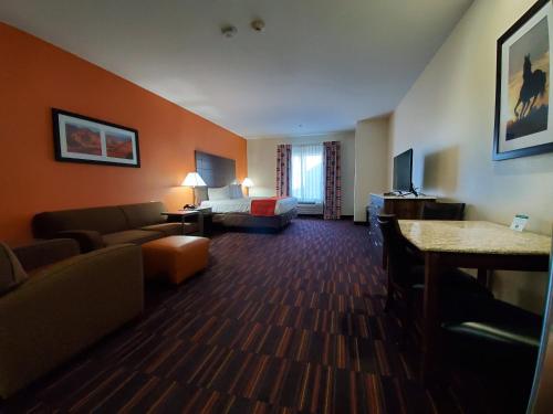 Home Away Kitchen Suites Enid - image 12