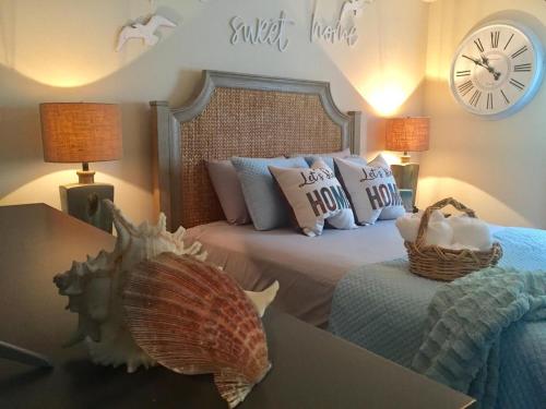 Southern Sophistication at Hickory near Middleton Place