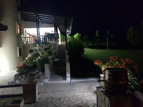 VILA PEKEČ - image 10