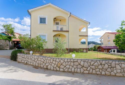 Apartments Alex Lopar 