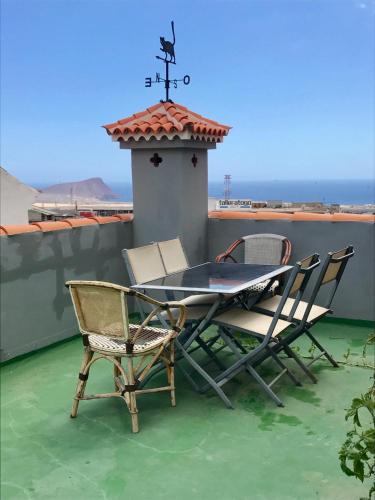 WIFI TENERIFE SUR GUEST HOUSE 4