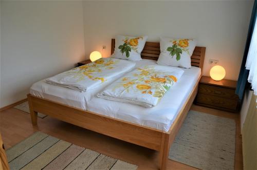 B&B Frastanz - Ferienwohnung Walgaublick - Bed and Breakfast Frastanz