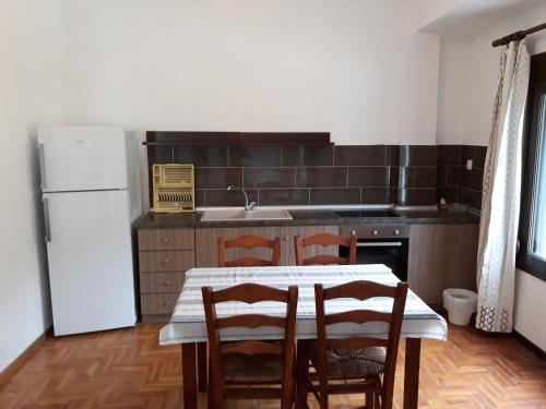 Petradaki Apartments