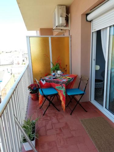  3 bedrooms appartement at Calafell 500 m away from the beach with city view furnished garden and wifi, Pension in Calafell