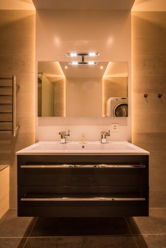 Independance Penthouse - image 7