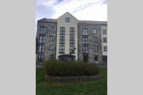Waterfront apartment completely refurbished in Westport