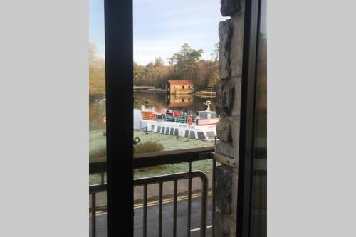 Waterfront apartment completely refurbished in Westport