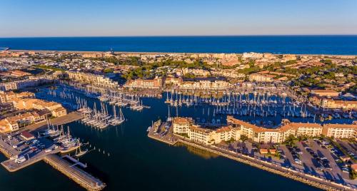 Les Arènes - Port Leucate - Une chambre - Terrasse - Proche Commerces - Tout confort, Leucate (foto 8)
