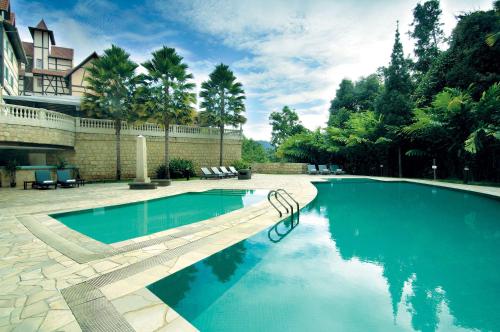 Swimming pool, Colmar Tropicale – Berjaya Hills in Bentong