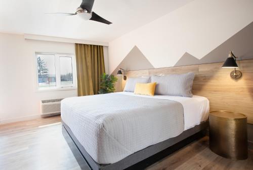 4411 Inn & Suites in Michigan City, USA