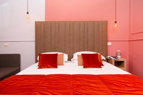 Deluxe Double Room with Extra Bed image 10
