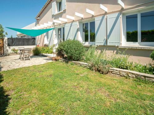 Pretty holiday home with garden and hot tub - Location saisonnière - Bédoin