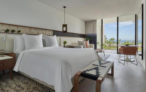 Four Seasons Resort Los Cabos at Costa Palmas