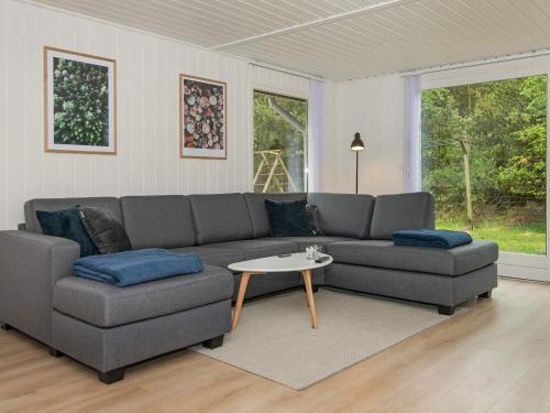  6 person holiday home in R m in Bolilmark