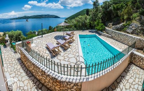 Desimi Villas gîte à louer Meganissi