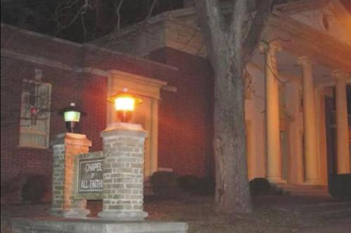 Renovated 1928 bungalow on a former asylum campus