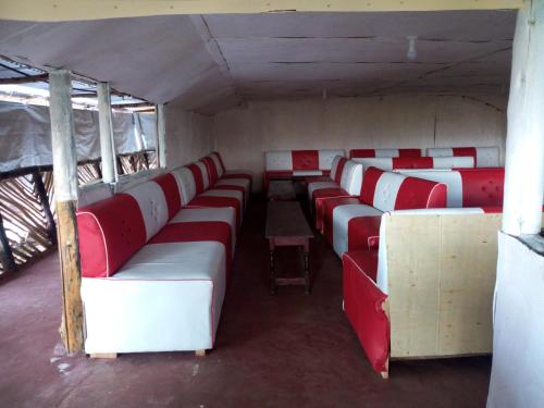 מתקני המלון, Maverick Camp, Rondavels and Homestay in Nakuru