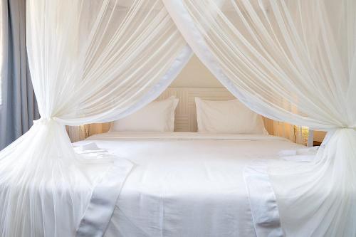 Trancoso Pousada – Trancoso, OH
