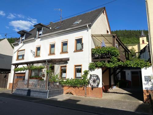 Ferienwohnung Metzen - Apartment - Burg an der Mosel