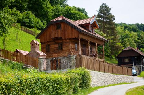 Vila Trnoružica - Accommodation - Tuhelj