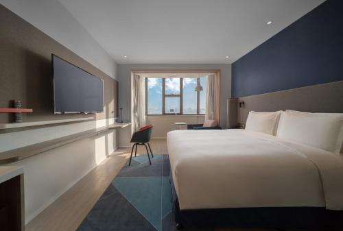 room detail thumbnail 1