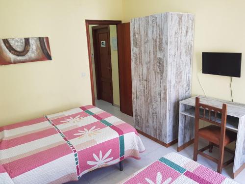 Hostal Virgen Del Rocio in Ronda City Center