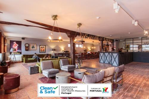 Lobby, The House of Sandeman - Hostel & Suites in Vila Nova de Gaia