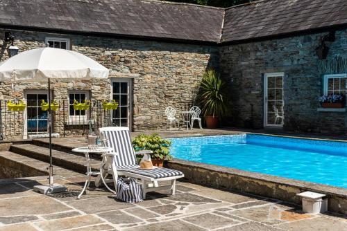 Ardnavaha House - Poolside Cottages 