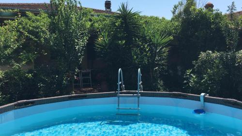  Casa Maya con giardino privato, Ferienwohnung in Torre del Lago Puccini