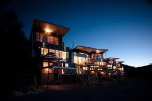luxury Scandinavian townhouse - Mount Bogong