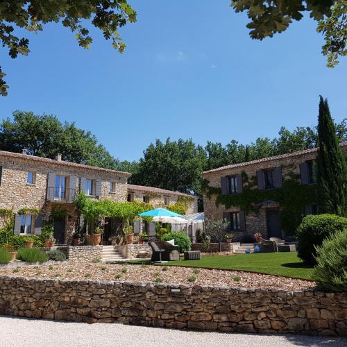 Le Mas Vigneron chambre d'hôte Joucas