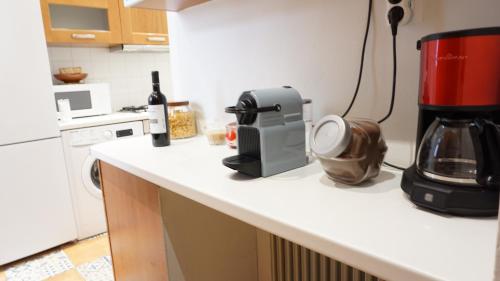 Athenian House in Plaka - 4 Bdrm Villa - 10 adults - image 6